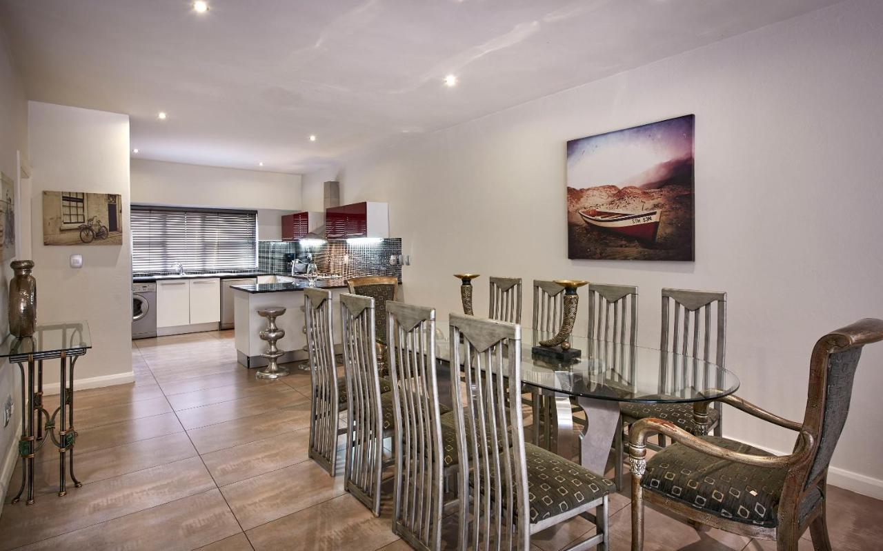Dynasty Forest Sandown Serviced Apartments & Self Catering Hotel Joanesburgo Exterior foto