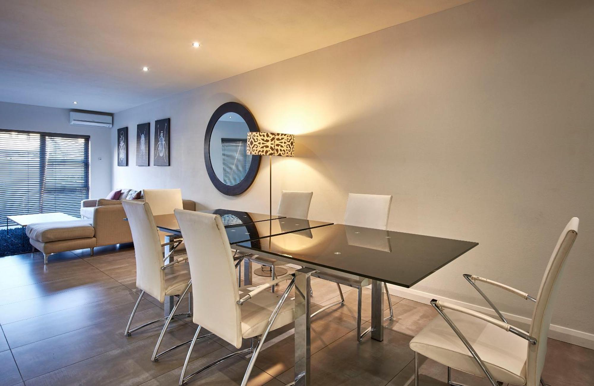 Dynasty Forest Sandown Serviced Apartments & Self Catering Hotel Joanesburgo Quarto foto