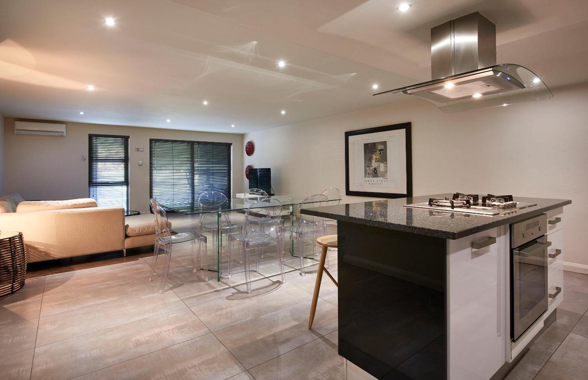 Dynasty Forest Sandown Serviced Apartments & Self Catering Hotel Joanesburgo Quarto foto