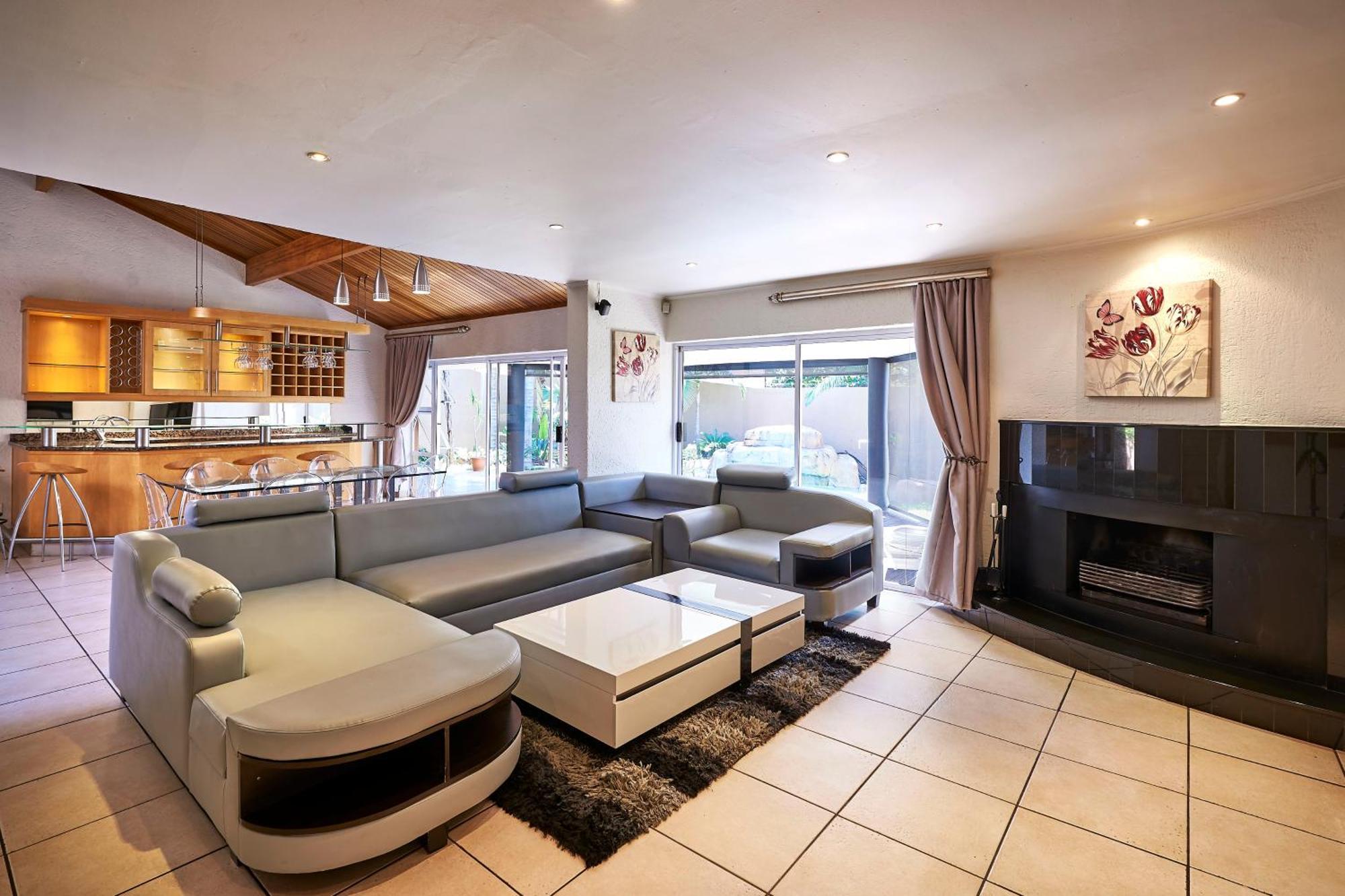 Dynasty Forest Sandown Serviced Apartments & Self Catering Hotel Joanesburgo Exterior foto
