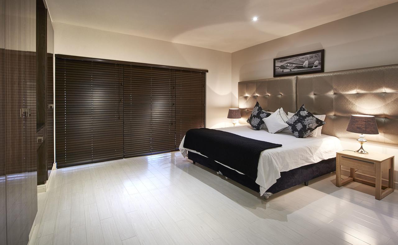 Dynasty Forest Sandown Serviced Apartments & Self Catering Hotel Joanesburgo Exterior foto
