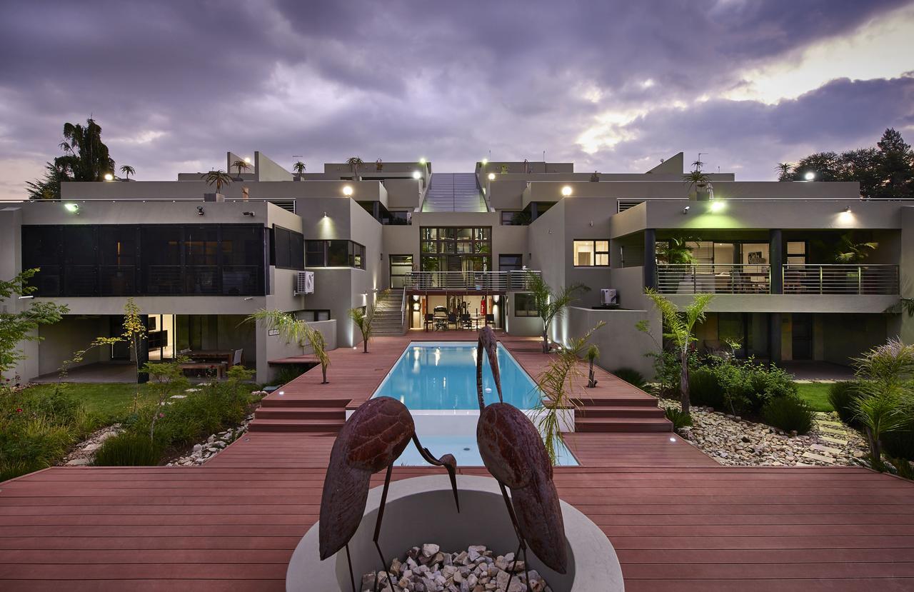 Dynasty Forest Sandown Serviced Apartments & Self Catering Hotel Joanesburgo Exterior foto