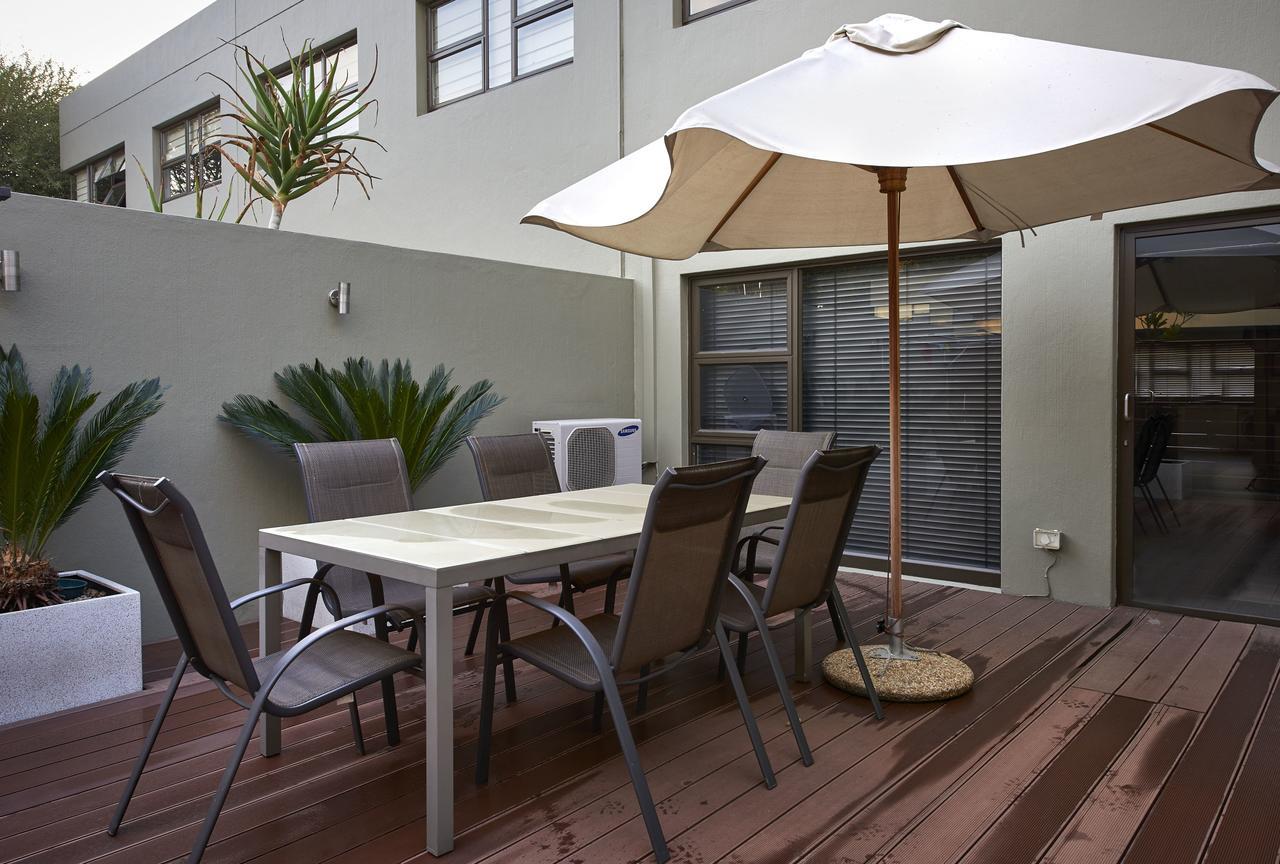 Dynasty Forest Sandown Serviced Apartments & Self Catering Hotel Joanesburgo Exterior foto