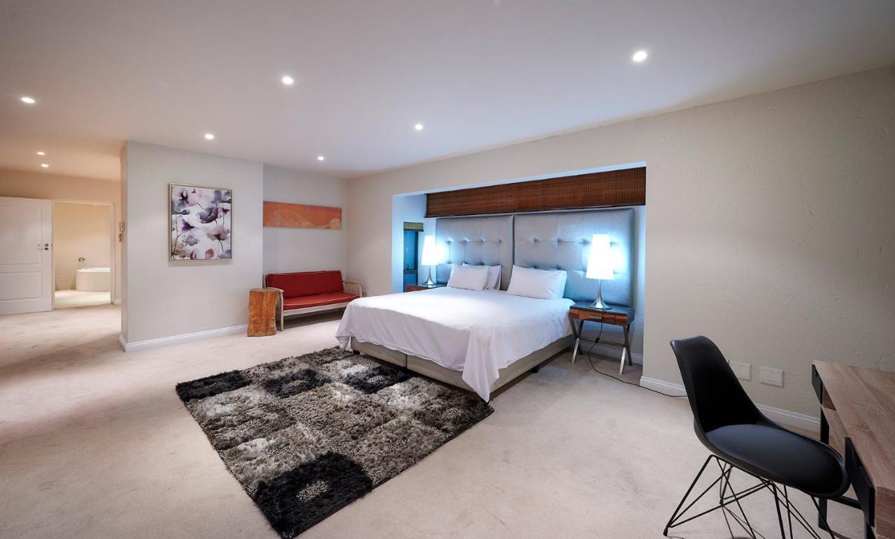 Dynasty Forest Sandown Serviced Apartments & Self Catering Hotel Joanesburgo Exterior foto
